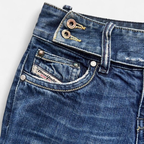 Diesel Y2K Euro Trash Low Rise Denim Wide Leg Jeans Size Women's 24 - Picture 2 of 7